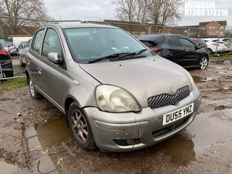 Location: Mitcham - 2005 TOYOTA YARIS COLOUR COLLECTION 5 Door Hatchback REG: DU55YMZ, Keys: No, MOT Expiry date: 04/11/2026, 1299 Petrol, 5 Speed Manual Petrol, Former Keepers: 8