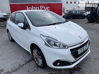 Location: South Wales - 2016 PEUGEOT 208 ALLURE 3 Door Hatchback REG: CE16CFL, Keys: No, MOT Expiry date: 24/03/2025, 1200 Petrol, 5 Speed Manual Petrol, Former Keepers: 2