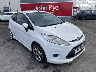 Location: South Wales - 2009 FORD FIESTA ZETEC S 120 3 Door Hatchback REG: CN59GBU, Keys: No, MOT Expiry date: 26/09/2025, 1596 Petrol, 5 Speed Manual Petrol, Former Keepers: 6