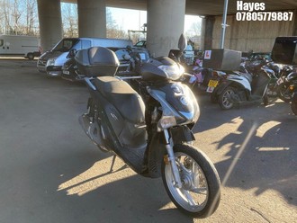 Location: Hayes - 2019 HONDA SH 125 AD-K Motorcycle REG: LR69VOO, Keys: No, MOT Expiry date: 26/07/2024, 125 Petrol, AUTOMATIC, Former Keepers: 6