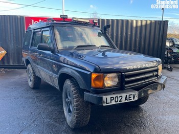 Location: Stapleford - 2002 LAND ROVER DISCOVERY TD5 ES AUTO Estate REG: LP02AEV, Keys: Yes, MOT Expiry date: 22/01/2025, 2495 Diesel, 4 Speed Auto Diesel, Former Keepers: 9