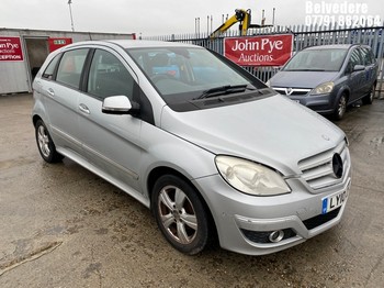 Location: Belvedere - 2010 MERCEDES-BENZ B180 SE CVT MPV REG: LY10CFD, 1699cc Petrol, Variable Speed Auto Petrol, Former Keepers: 1, Keys: Yes, MOT Expiry date: 01/01/2025