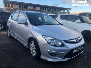 Location: Edinburgh - 2011 HYUNDAI I30 COMFORT 5 Door Hatchback REG: EF61BZH, Keys: No, MOT Expiry date: 25/05/2025, 1396 Petrol, 5 Speed Manual Petrol, Former Keepers: 5