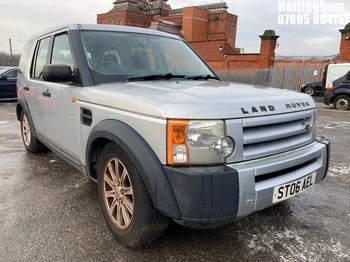 Location: Nottingham - 2006 LAND ROVER DISCOVERY 3 TDV6 Estate REG: ST06AEL, Keys: No, MOT Expiry date: 16/08/2025, 2720 Diesel, 6 Speed Manual Diesel, Former Keepers: 8
