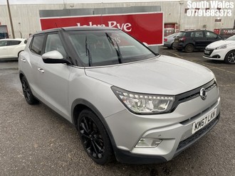 Location: South Wales - 2017 SSANGYONG TIVOLI ELX TD 5 DOOR HATCHBACK REG: KM67LKN, 1597cc DIESEL, 6 SPEED MANUAL DIESEL, Former Keepers: 2, Keys: Yes, MOT Expiry date: 12-05-2026