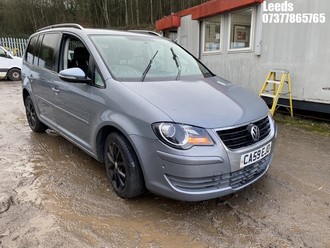 Location: Leeds - 2009 VOLKSWAGEN TOURAN MATCH TDI BLUEMO-N MPV REG: CA59EJO, Keys: No, MOT Expiry date: 14-12-2025, 1896 Diesel, 6 Speed Manual Diesel, Former Keepers: 2