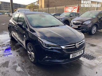 Location: Hayes - 2017 VAUXHALL ASTRA SRI TURBO S/S AUTO 5 Door Hatchback REG: DG17YFN, Keys: No, MOT Expiry date: 29/04/2026, 1399 Petrol, 6 Speed Auto Petrol, Former Keepers: 5