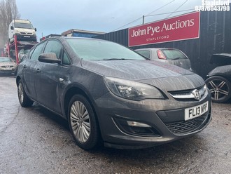 Location: Stapleford - 2013 VAUXHALL ASTRA ENERGY 5 Door Hatchback REG: FL13NPP, Keys: Yes, MOT Expiry date: 09/05/2026, 1398 Petrol, 5 Speed Manual Petrol, Former Keepers: 4