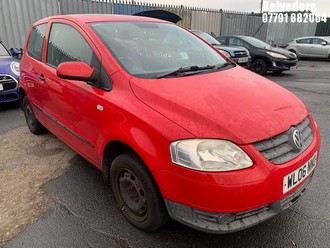 Location: Belvedere - 2006 VOLKSWAGEN URBAN FOX 75 3 Door Hatchback REG: WL06NNO, Keys: No, MOT Expiry date: 13.11.2025, 1390 Petrol, 5 Speed Manual Petrol, Former Keepers: 7