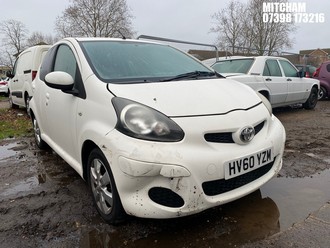 Location: Mitcham - 2010 TOYOTA AYGO GO VVT-I 5 Door Hatchback REG: HV60YZM, Keys: No, MOT Expiry date: 05/04/2026, 998 Petrol, 5 Speed Manual Petrol, Former Keepers: 8