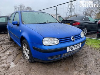 Location: Mitcham - 2001 VOLKSWAGEN GOLF SE 5 Door Hatchback REG: Y871GTC, Keys: No, MOT Expiry date: 09/01/2026, 1598 Petrol, 5 Speed Manual Petrol, Former Keepers: 3
