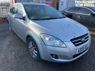 Location: Peterborough - 2009 KIA CEE'D LS CRDI 5 Door Hatchback REG: AD09BXZ, Keys: No, MOT Expiry date: 26/03/2026, 1582 Diesel, 5 Speed Manual Diesel, Former Keepers: 4
