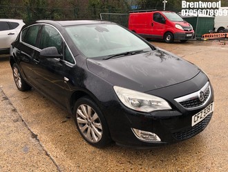 Location: Brentwood - 2010 VAUXHALL ASTRA SE AUTO 5 Door Hatchback REG: CFZ9397, Keys: No, MOT Expiry date: 15.05.2026, 1598 Petrol, 6 Speed Auto Petrol, Former Keepers: 6