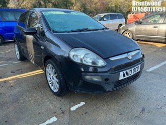 Location: Brentwood - 2010 FIAT PUNTO EVO DYNAMIC 5 Door Hatchback REG: WM10OCD, Keys: No, MOT Expiry date: 16/09/2025, 1368 Petrol, 5 Speed Manual Petrol, Former Keepers: 10