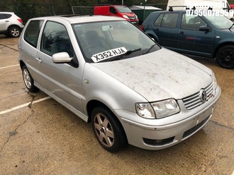Location: Brentwood - 2001 VOLKSWAGEN POLO SE AUTO 3 Door Hatchback REG: X352HJA, Keys: No, MOT Expiry date: 01.08.2025, 1390 Petrol, 4 Speed Auto Petrol, Former Keepers: 9