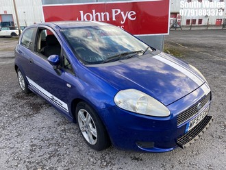Location: South Wales - 2007 FIAT GRANDE PUNTO ACTIVE 65 3 Door Hatchback REG: WF57EAX, Keys: No, MOT Expiry date: 10-10-2025, 1242 Petrol, 5 Speed Manual Petrol, Former Keepers: 2