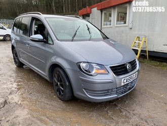 Location: Leeds - 2009 VOLKSWAGEN TOURAN MATCH TDI BLUEMO-N MPV REG: CA59EJO, Keys: No, MOT Expiry date: 14-12-2025, 1896 Diesel, 6 Speed Manual Diesel, Former Keepers: 2