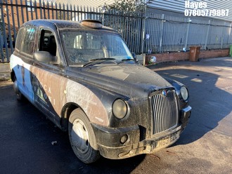 Location: Hayes - 2013 LONDON TAXIS INT TX4 ELEGANCE AUTO Taxi REG: LM63EZC, Keys: No, MOT Expiry date: 07/08/2025, 2499 Diesel, Auto Diesel, Former Keepers: 3