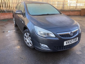 Location: Hayes - 2010 VAUXHALL ASTRA EXCLUSIV 113 5 Door Hatchback REG: VK10FVR, Keys: No, MOT Expiry date: 26/05/2026, 1598 Petrol, 5 Speed Manual Petrol, Former Keepers: 15