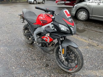 Location: Stapleford - 2018 APRILIA TUONO 125 Motorcycle REG: YK18UYJ, Keys: Yes, MOT Expiry date: 15/08/2025, 124 Petrol,, Former Keepers: 3