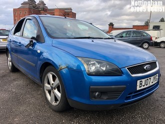 Location: Nottingham - 2007 FORD FOCUS ZETEC CLIMATE 5 Door Hatchback REG: BJ07JYG, Keys: No, MOT Expiry date: 27/01/2026, 1596 Petrol, 5 Speed Manual Petrol, Former Keepers: 9