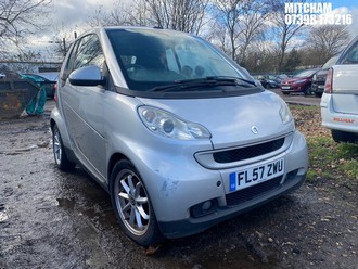 Location: Mitcham - 2007 SMART FORTWO PASSION 71 AUTO Convertible REG: FL57ZWU, Keys: No, MOT Expiry date: 07/08/2024, 999 Petrol, 5 Speed Auto Petrol, Former Keepers: 8