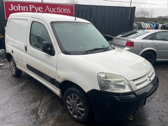 Location: Stapleford - 2005 CITROEN BERLINGO 800D LX Car Derived Van REG: AD54BUH, Keys: No, MOT Expiry date: 02/03/2026, 1868 Diesel, 5 Speed Manual Diesel, Former Keepers: 9