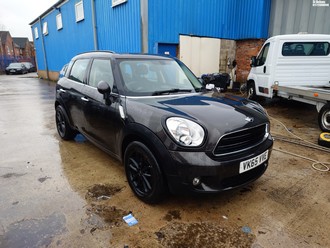 Location: St Helens - 2015 Mini Countryman Cooper Business D 5 Door SUV REG: VK65VVE, Keys: Yes, MOT Expiry date: 16/06/2026, 1598 CC Diesel, 6 Speed Manual Diesel, Former Keepers: 3