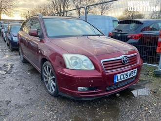 Location: Mitcham - 2005 TOYOTA AVENSIS T SPIRIT SEMI-AUT Estate REG: LC05NEF, Keys: No, MOT Expiry date: 06/08/2026, 1998 Petrol, 4 Speed Semi Auto Petrol, Former Keepers: 6