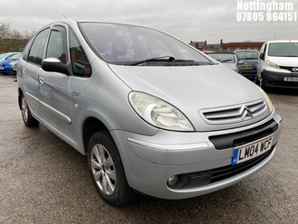 Location: Nottingham - 2004 CITROEN XSARA PICASSO DESIRE HDI Estate REG: LM04WCF, Keys: No, MOT Expiry date: 24/11/2025, 1560 Diesel, 5 Speed Manual Diesel, Former Keepers: 13