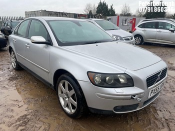 Location: Peterborough - 2005 VOLVO S40 SE 4 Door Saloon REG: PX55UPB, Keys: No, MOT Expiry date: 13/12/2024, 1798 Petrol, 5 Speed Manual Petrol, Former Keepers: 6