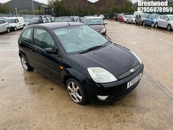 Location: Brentwood - 2003 FORD FIESTA BLACK 3 Door Hatchback REG: ET03FZV, Keys: No, MOT Expiry date: 30/10/2024, 1388 Petrol, 5 Speed Manual Petrol, Former Keepers: 7