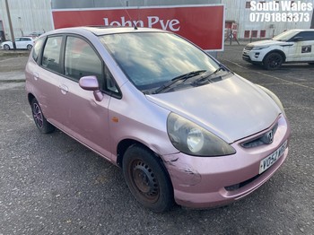 Location: South Wales - 2002 HONDA JAZZ SE CVT 5 Door Hatchback REG: VO52WRG, Keys: No, MOT Expiry date: 05/03/2026, 1339 Petrol, Variable Speed Auto Petrol, Former Keepers: 8