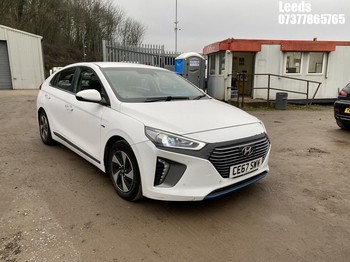 Location: Leeds - 2017 HYUNDAI IONIQ PREMIUM SE HEV S-A 5 Door Hatchback REG: CE67SWV, 1580cc Hybrid Electric, 6 Speed S-Auto Petrol/Electric, Former Keepers: 4, Keys: Yes, MOT Expiry date: 27-09-2026