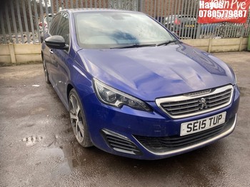 Location: HAYES / HEATHROW - 2015 PEUGEOT 308 GT HDI BLUE S/S AUTO 5 Door Hatchback REG: SE15TUP, 1997cc Diesel, 6 Speed Auto Diesel, Former Keepers: 6, Keys: Yes, MOT: Expiry date20/04/2026