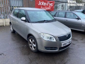 Location: Hayes - 2007 SKODA FABIA 2 105 5 Door Hatchback REG: KN57VWA, Keys: No, MOT Expiry date: 21/08/2025, 1598 Petrol, 5 Speed Manual Petrol, Former Keepers: 9