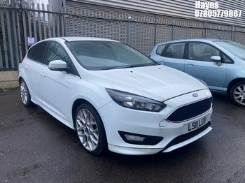 Location: Hayes - 2015 FORD FOCUS ZETEC S TDCI 5 Door Hatchback REG: LS11LUV, Keys: No, MOT Expiry date: 29/08/2026, 1560 Diesel, 6 Speed Manual Diesel, Former Keepers: 3