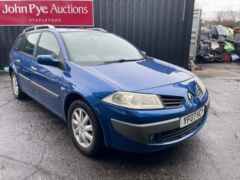 Location: Stapleford - 2007 RENAULT MEGANE DYNAMIQUE Estate REG: YF07HCY, Keys: Yes, MOT Expiry date: 29/01/2026, 1998 Petrol, 6 Speed Manual Petrol, Former Keepers: 5