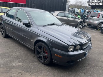 Location: Stapleford - 2009 JAGUAR X-TYPE SE AUTO 4 Door Saloon REG: LT59MYU, Keys: No, MOT Expiry date: 28/10/2026, 2198 Diesel, 6 Speed Auto Diesel, Former Keepers: 8