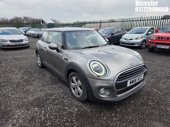 Location: Bicester - 2018 Mini One 3 Door Hatchback REG: MW18XCZ, Keys: Yes, MOT Expiry date: 03/09/2026, 1499 CC Petrol, 6 Speed Manual Petrol, Former Keepers: 3