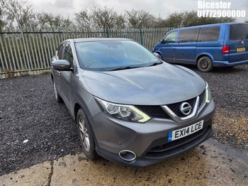 Location: Bicester - 2014 Nissan Qashqai Acenta Premium Dci 5 Door SUV REG: EX14LCE, Keys: Yes, MOT Expiry date: 15/02/2026, 1461 CC Diesel, 6 Speed Manual Diesel, Former Keepers: 1