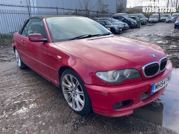 Location: Mitcham - 2004 BMW 320CI SPORT Convertible REG: MH54FMX, Keys: No, MOT Expiry date: 10/05/2026, 2171 Petrol, 5 Speed Manual Petrol, Former Keepers: 6