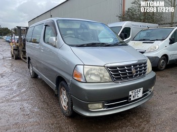 Location: Mitcham - 2001 TOYOTA GRAND HIACE MPV REG: Y544WFC, Keys: No, MOT Expiry date: 01/08/2026, 3370 Petrol,, Former Keepers: 3