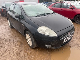 Location: Peterborough - 2007 FIAT GRANDE PUNTO ACTIVE M-JET 5 Door Hatchback REG: WR57MVD, Keys: No, MOT Expiry date: 01/10/2025, 1248 Diesel, 5 Speed Manual Diesel, Former Keepers: 2