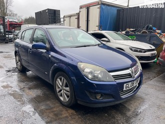 Location: Stapleford - 2008 VAUXHALL ASTRA SXI 5 Door Hatchback REG: GL08XWY, Keys: Yes, MOT Expiry date: 10/12/2025, 1598 Petrol, 5 Speed Manual Petrol, Former Keepers: 1