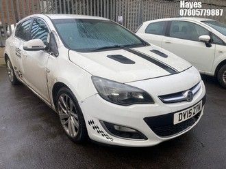 Location: Hayes - 2015 VAUXHALL ASTRA TECH LINE GT 5 Door Hatchback REG: DY15ZTN, Keys: No, MOT Expiry date: 15/10/2026, 1598 Petrol, 5 Speed Manual Petrol, Former Keepers: 10