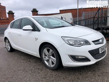 Location: Nottingham - 2013 VAUXHALL ASTRA SRI 5 DOOR HATCHBACK REG: DV63KHO, 1598cc PETROL, 5 SPEED MANUAL PETROL, Former Keepers: 3, Keys: Yes, MOT Expiry date: 20/04/2026