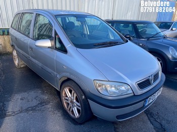 Location: Belvedere - 2005 VAUXHALL ZAFIRA LIFE MPV REG: RF05VPP, Keys: No, MOT Expiry date: 02/11/2025, 1598 Petrol, 5 Speed Manual Petrol, Former Keepers: 3