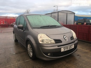 Location: Edinburgh - 2011 RENAULT GRAND MODUS DYNAMIQUE DCI 5 Door Hatchback REG: SY11UST, Keys: No, MOT Expiry date: 16/11/2025, 1461 Diesel, 5 Speed Manual Diesel, Former Keepers: 4