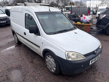Location: Mitcham - 2008 VAUXHALL COMBO 2000 CDTI Car Derived Van REG: WV58WBE, Keys: No, MOT Expiry date: 05/04/2023, 1248 Diesel, 5 Speed Manual Diesel, Former Keepers: 2